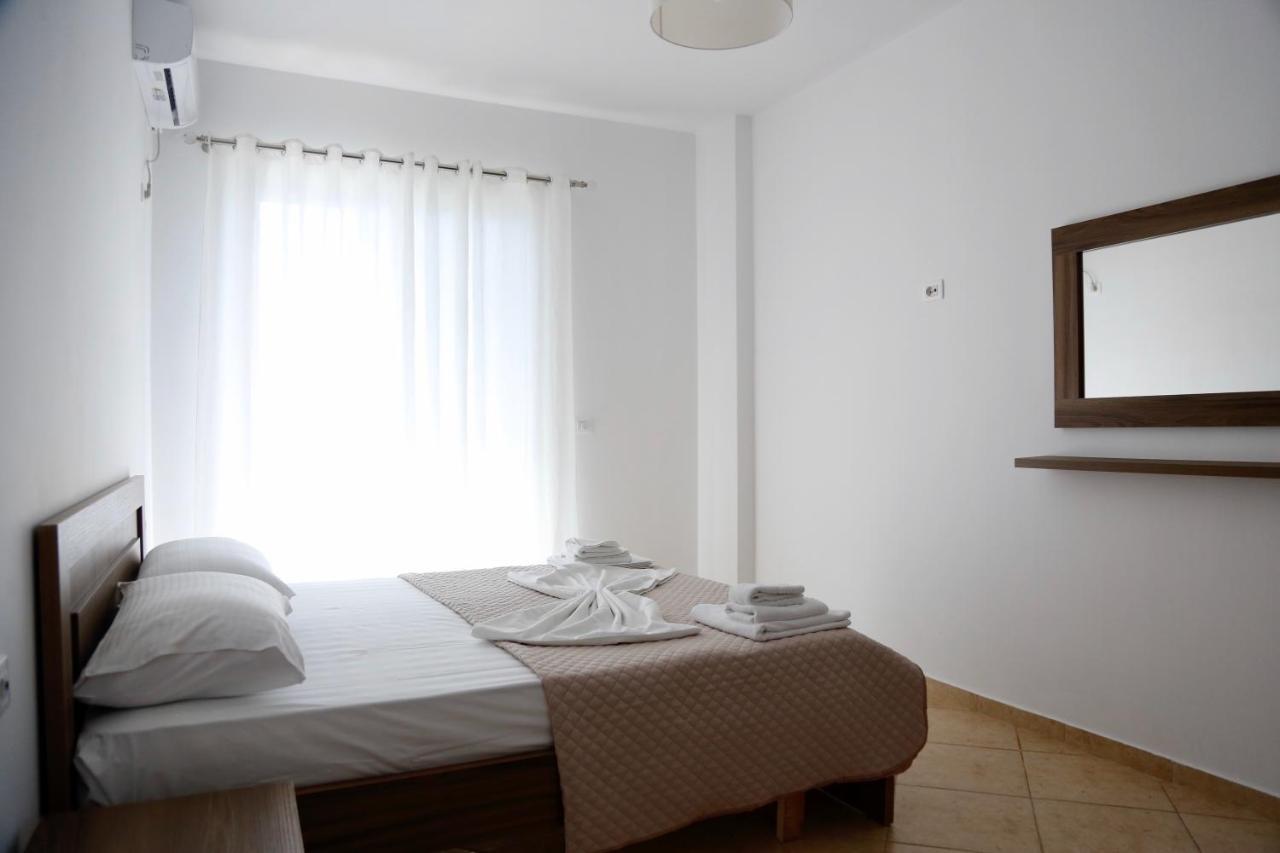 Sea La Vie Apartments Sarandë Exterior foto